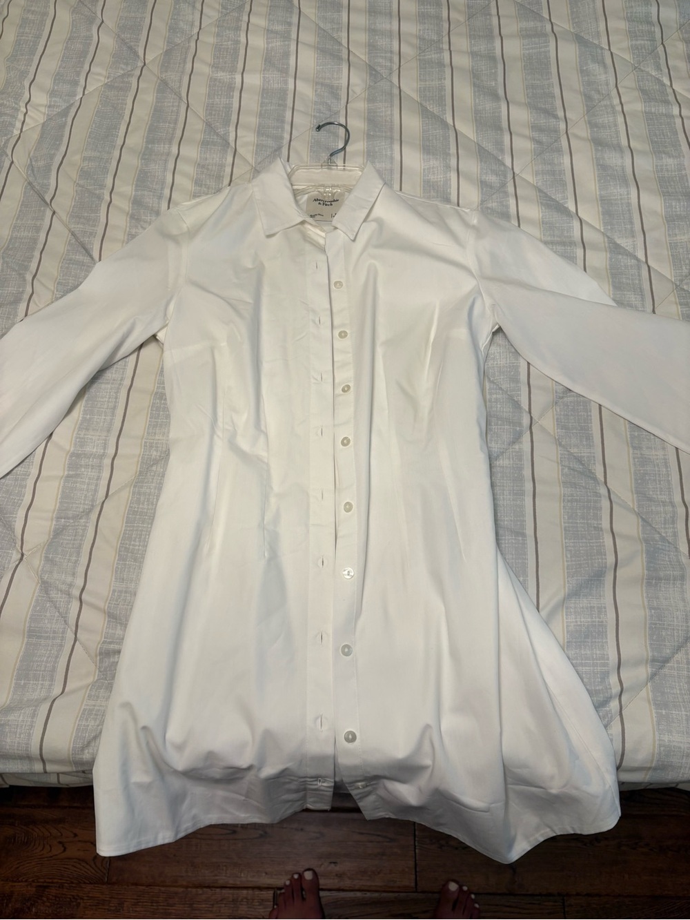 Abercrombie & Fitch White Long-Sleeve Mini Shirt Dress